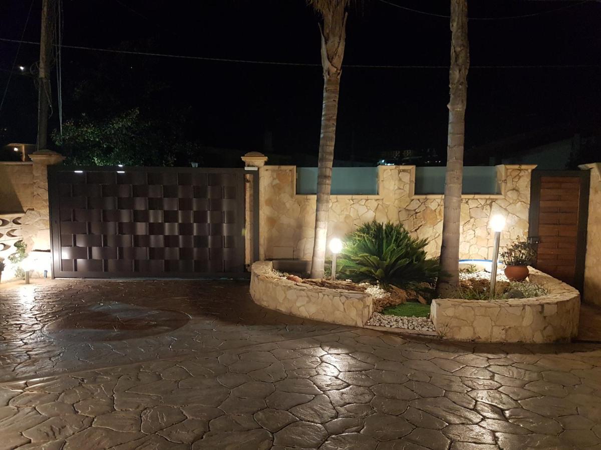 Casa Parisi Villa Agnone Bagni Eksteriør billede